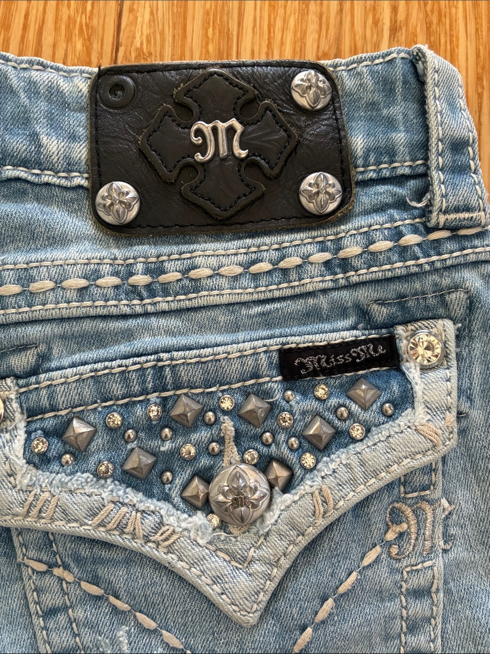 Miss Me Light Blue Denim Low-Rise Jean Shorts Size 27